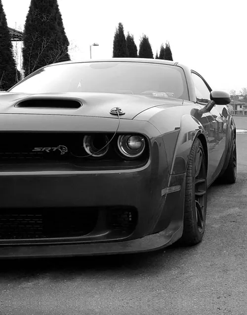 Muscle car Dodge Challenger Hellcat magyarországon